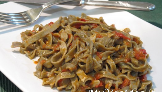 FETTUCCINE SPIRULINA E LENTICCHIE