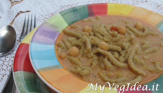 SPATZLE di farina di piselli e farro con ceci