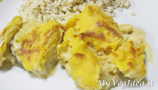 FAKE CHEESE SAUCE con cavolfiori, finocchi e sorgo